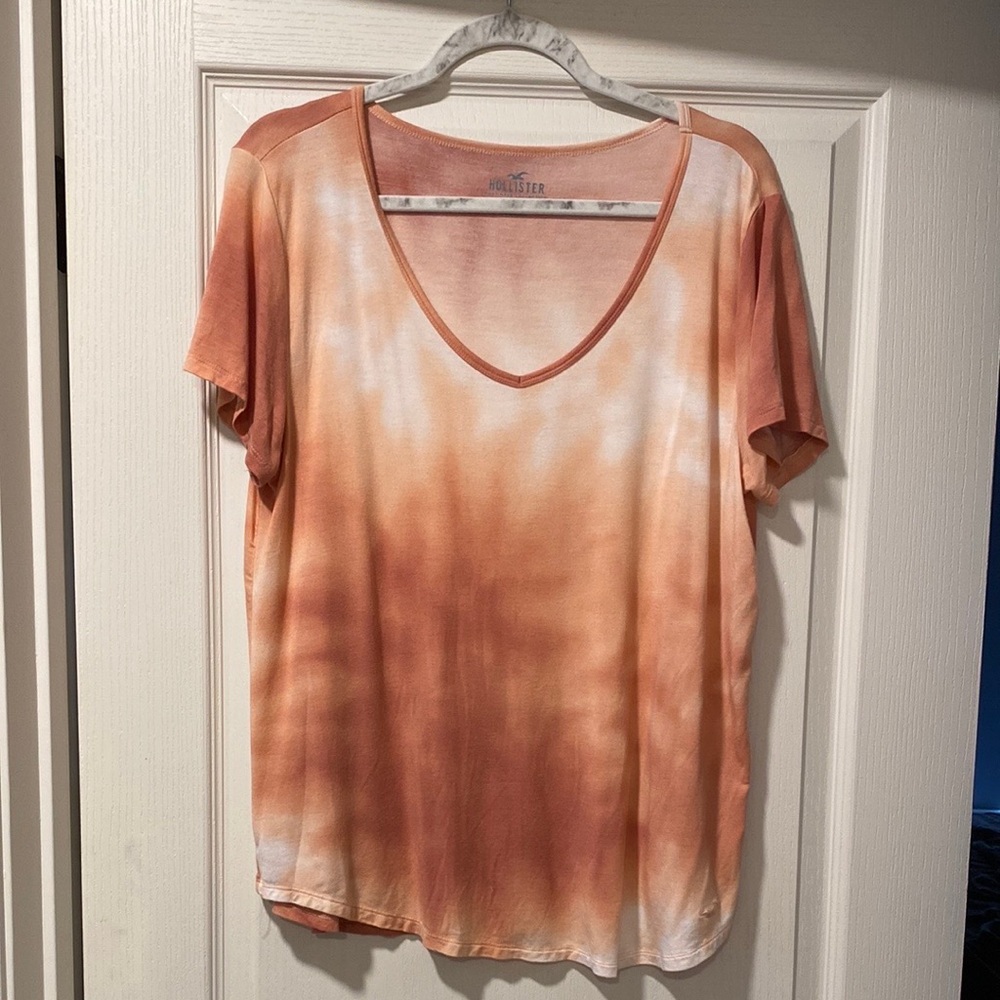Hollister L Orange Tie Dye V-Neck Short Sleeve Top